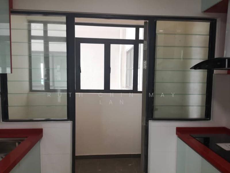 Service Residence for Sale at Zeta @ One South - Ruth Chin May Lan - Kitchen - PropertyGuru.com.my