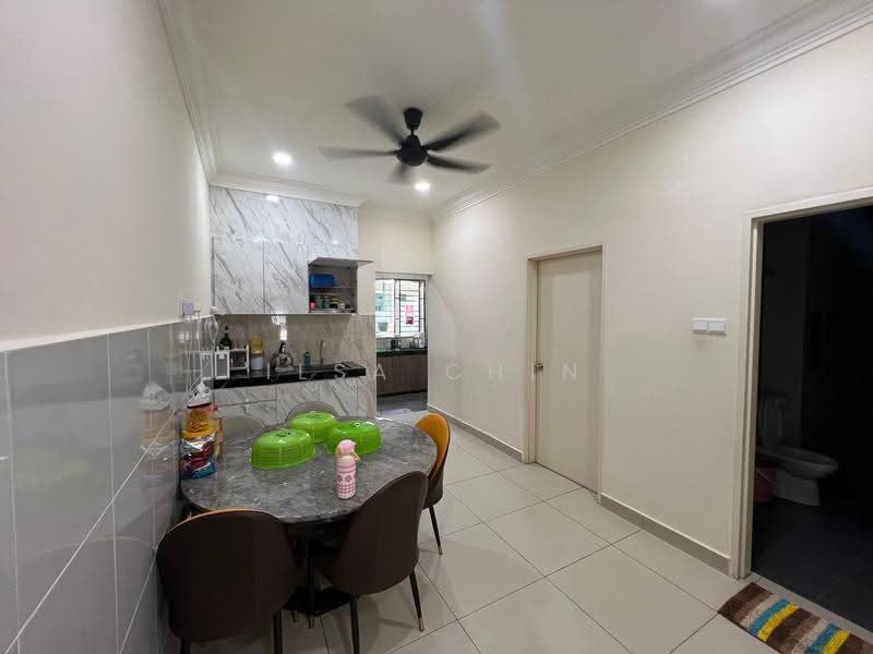 2-storey Terraced House for Sale in Bandar Seri Alam (Masai) - ILSA CHIN - Kitchen - PropertyGuru.com.my