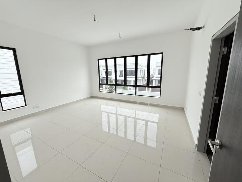 Cluster House for Sale in Taman Mount Austin (Tebrau) - Jaden Kee - Interior - PropertyGuru.com.my