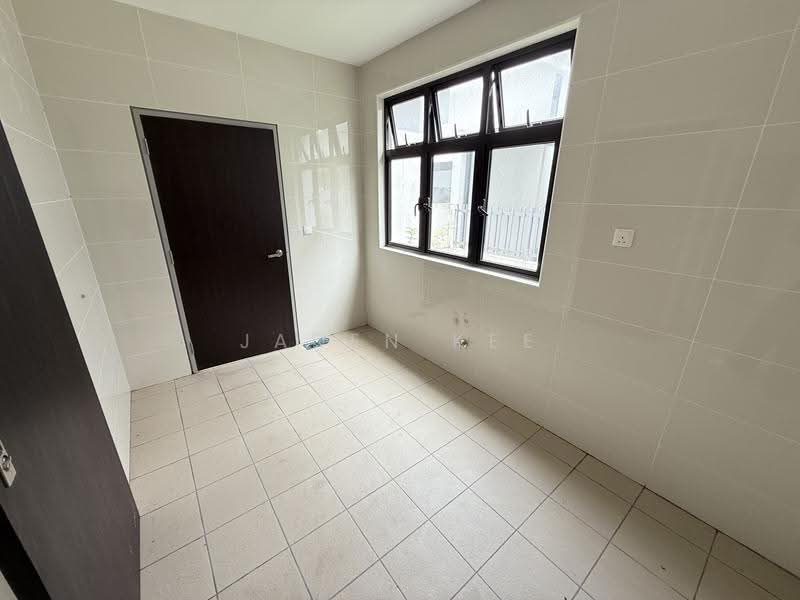 Cluster House for Sale in Taman Mount Austin (Tebrau) - Jaden Kee - Interior - PropertyGuru.com.my