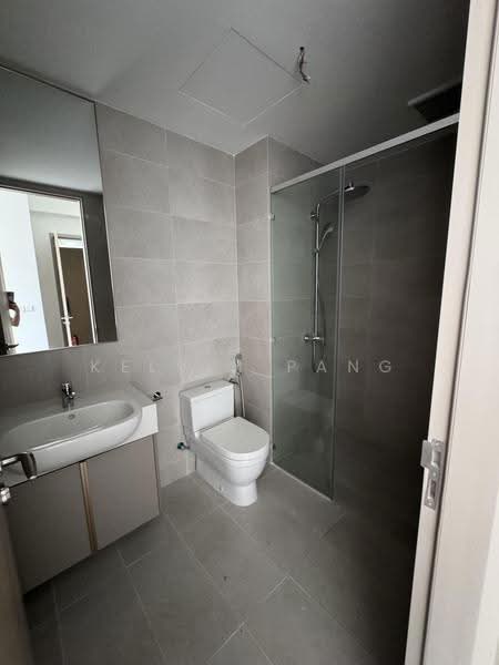 Kediaman Servis untuk Dijual di Skyline Embassy - Kelvin Pang - Bathroom - PropertyGuru.com.my
