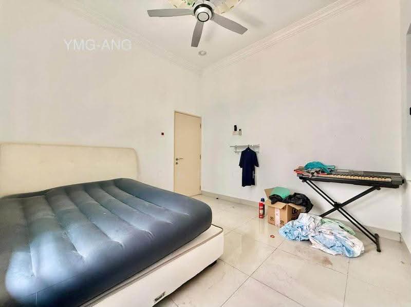 Rumah Banglo untuk Dijual di Aman Perdana (Kapar) - Raymond Cheng - Bedroom - PropertyGuru.com.my