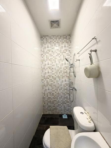 Rumah Teres 2-Tingkat untuk Dijual di Taman Midah (Cheras) - Dlynie Ooi - Bathroom - PropertyGuru.com.my