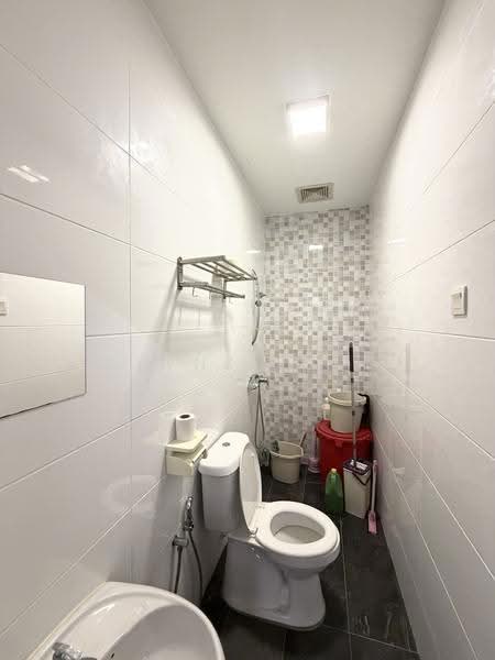 Rumah Teres 2-Tingkat untuk Dijual di Taman Midah (Cheras) - Dlynie Ooi - Bathroom - PropertyGuru.com.my