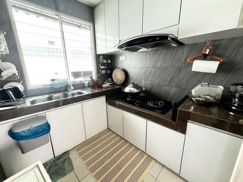 2.5-storey Terraced House for Sale in Taman Meranti Jaya (Puchong) - Eugene Choy - Kitchen - PropertyGuru.com.my