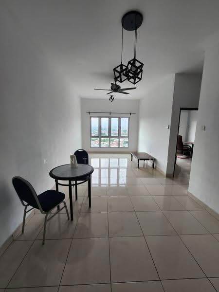 Kediaman Servis untuk Disewa di Saville @ Kajang - Kent Chong - Living Room - PropertyGuru.com.my