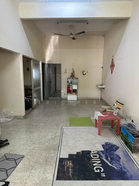 1-storey Terraced House for Sale in Taman Sri Bintang (Kepong) - Eric Per - Living Room - PropertyGuru.com.my