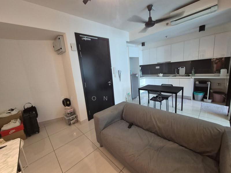 Pangsapuri untuk Dijual di Almas - Simon Wang - Living Room - PropertyGuru.com.my