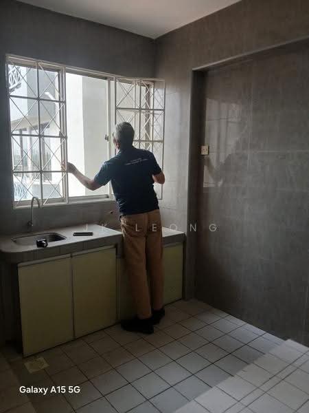 Kondominium untuk Dijual di Kelana D'Putera - JK Leong - Kitchen - PropertyGuru.com.my