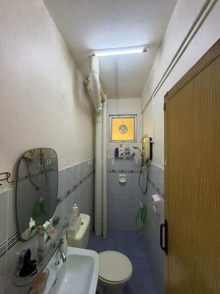 Pangsapuri untuk Dijual di Villa Bestari Apartment - Robbie Tan - Bathroom - PropertyGuru.com.my