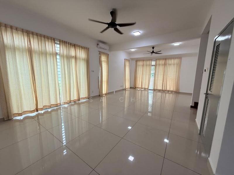 Semi-Detached House for Sale in Taman Nusa Idaman (Iskandar Puteri (Nusajaya)) - ILSA CHIN - Living Room - PropertyGuru.com.my