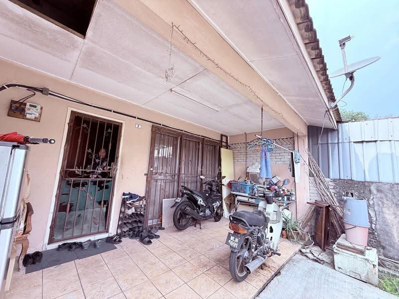 2-storey Terraced House for Sale in Puteri Heights (Rawang) - Nazrin Hakimin - Exterior - PropertyGuru.com.my