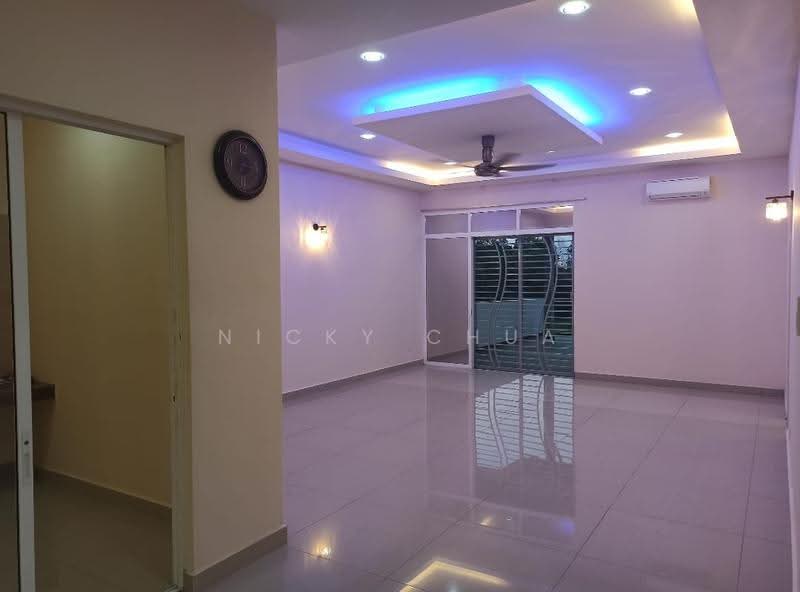 Rumah Banglo untuk Disewa di Nilai (Negeri Sembilan) - Nicky Chua - Living Room - PropertyGuru.com.my
