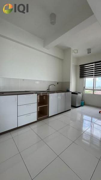 Kondominium untuk Dijual di Spectrum Residence (Alam Permai) - Kerry Seah - Kitchen - PropertyGuru.com.my