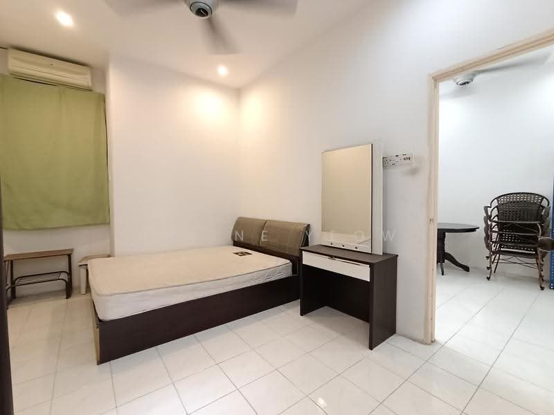 1-storey Terraced House for Sale in Panorama Lapangan Perdana (Ipoh) - Joline YEOW - Bedroom - PropertyGuru.com.my