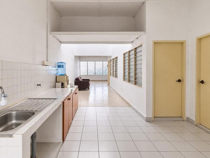 Rumah Teres 1-Tingkat untuk Disewa di Taman Chai Leng (Perai) - Jia Ying - Kitchen - PropertyGuru.com.my