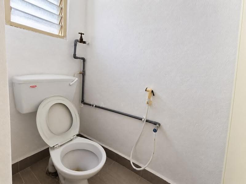 Rumah Teres 1-Tingkat untuk Disewa di Taman Chai Leng (Perai) - Jia Ying - Bathroom - PropertyGuru.com.my