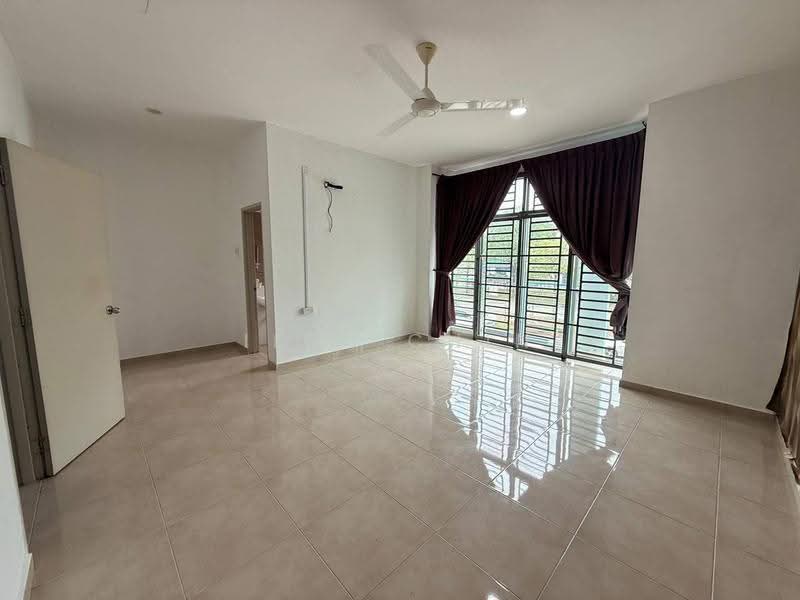 2-storey Terraced House for Sale in Nusa Sentral (Iskandar Puteri (Nusajaya)) - ILSA CHIN - Living Room - PropertyGuru.com.my