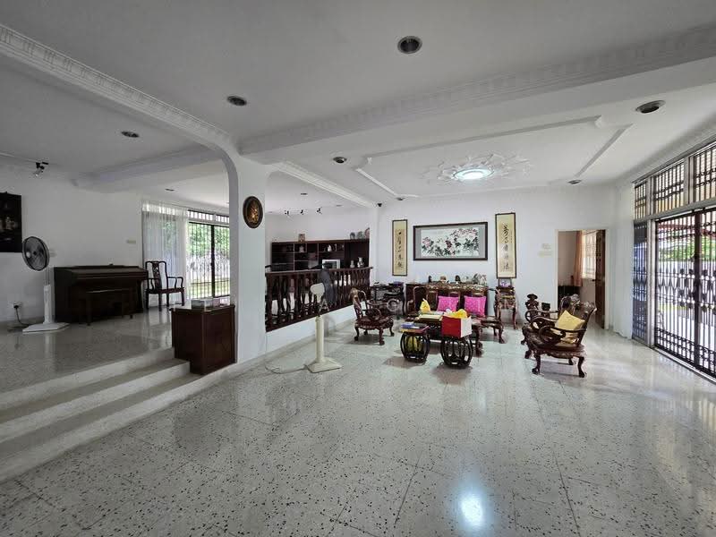 Rumah Banglo untuk Dijual di Taman Overseas Union (Taman Oug) (Jalan Klang Lama (Old Klang Road)) - Fei Yang Lim - Living Room - PropertyGuru.com.my