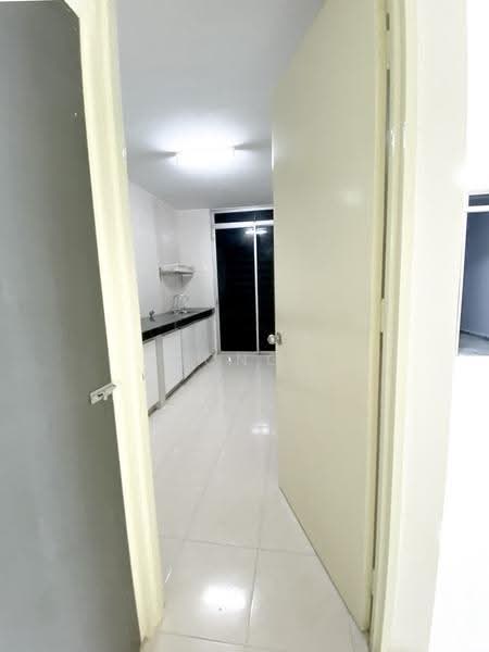 Rumah Bandar untuk Disewa di Cyber 11 (Cyberjaya) - Yeong . - Kitchen - PropertyGuru.com.my