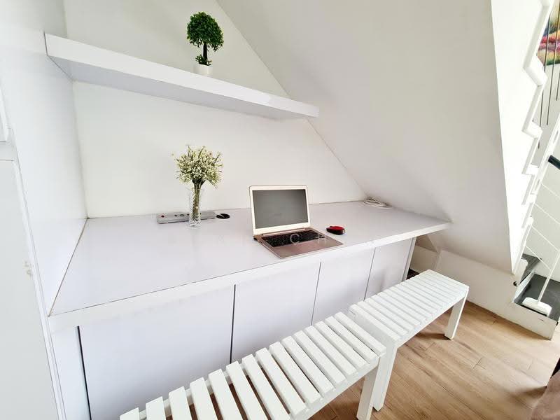 Service Residence for Sale at The Scott Garden SOHO - Sean Chia - Study - PropertyGuru.com.my