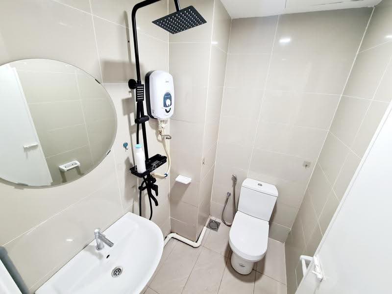 Service Residence for Sale at The Scott Garden SOHO - Sean Chia - Bathroom - PropertyGuru.com.my