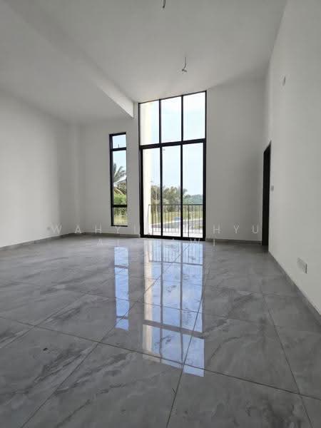 Terraced House for Sale in Bandar Putra Kulai (Kulai) - Wahyu Al Rawi - Living Room - PropertyGuru.com.my