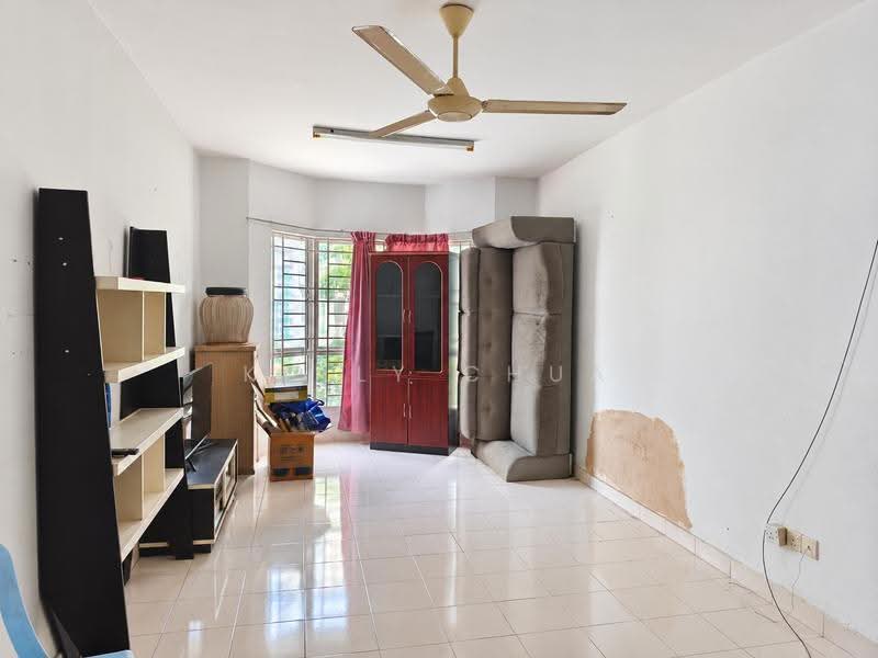 Condominium for Rent at Puncak Banyan - Kelly Chua - Living Room - PropertyGuru.com.my