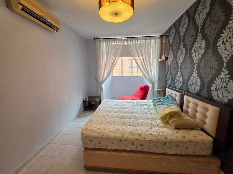 Rumah Teres 2-Tingkat untuk Dijual di Taman Desa Cemerlang (Ulu Tiram) - Winson Tan - PropertyGuru.com.my