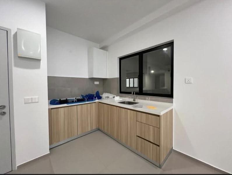 Kediaman Servis untuk Disewa di Hana @ Eco Ardence - Ryan Tan - Kitchen - PropertyGuru.com.my