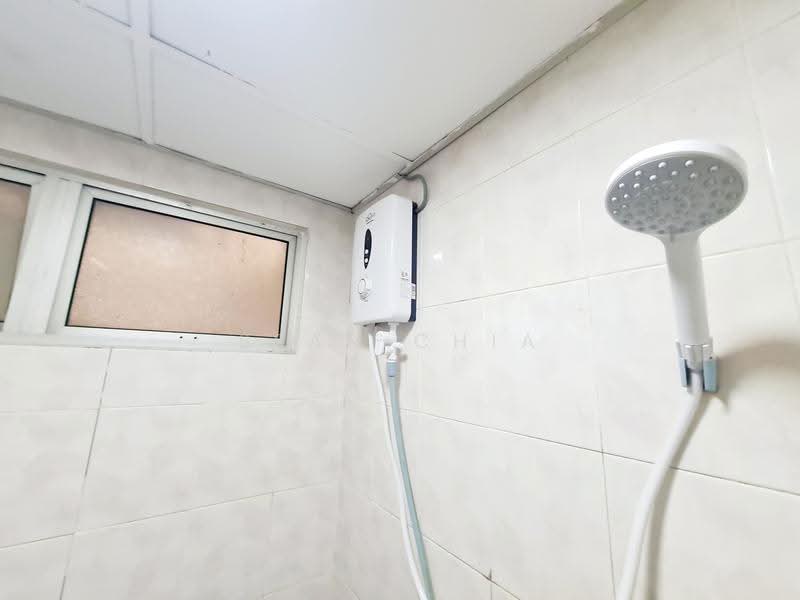Condominium for Sale at Endah Regal Condominium - Sean Chia - Bathroom - PropertyGuru.com.my