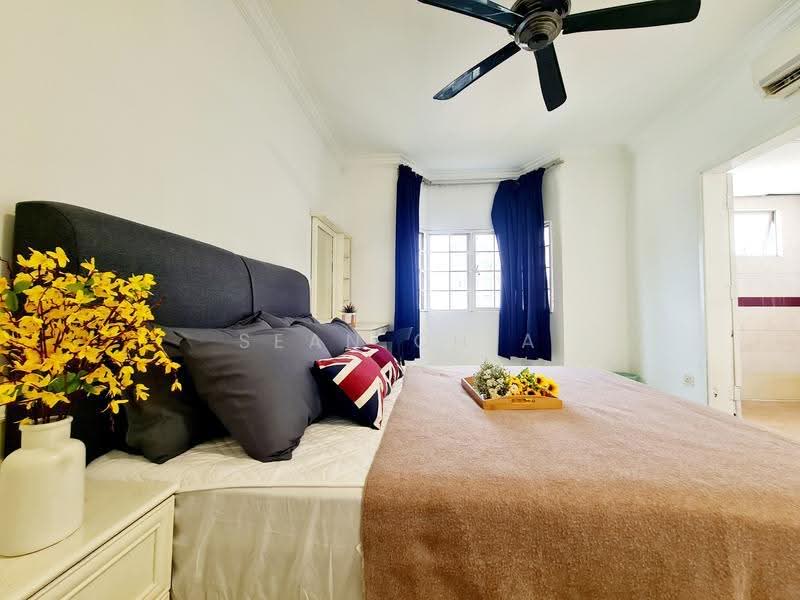 Condominium for Sale at Endah Regal Condominium - Sean Chia - Bedroom - PropertyGuru.com.my