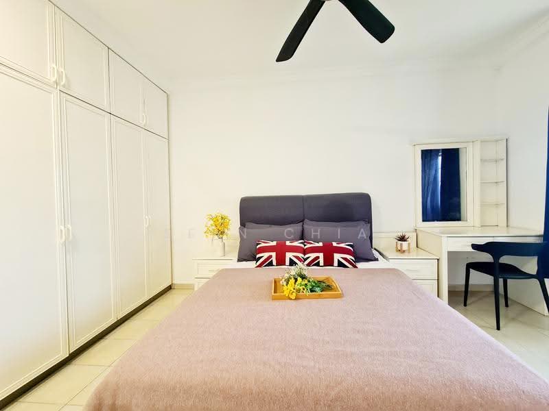 Condominium for Sale at Endah Regal Condominium - Sean Chia - Bedroom - PropertyGuru.com.my