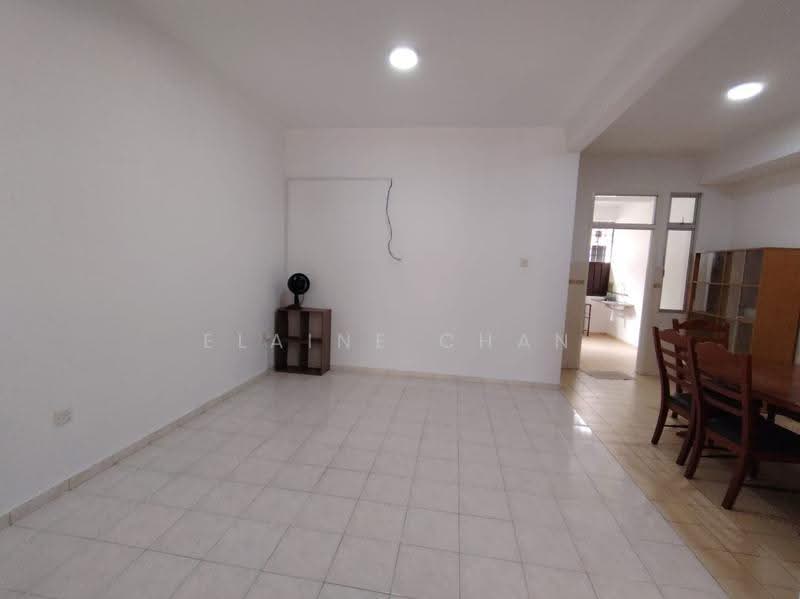 Rumah Teres 2-Tingkat untuk Disewa di Johor Bahru (Johor) - Elaine Chan - Living Room - PropertyGuru.com.my