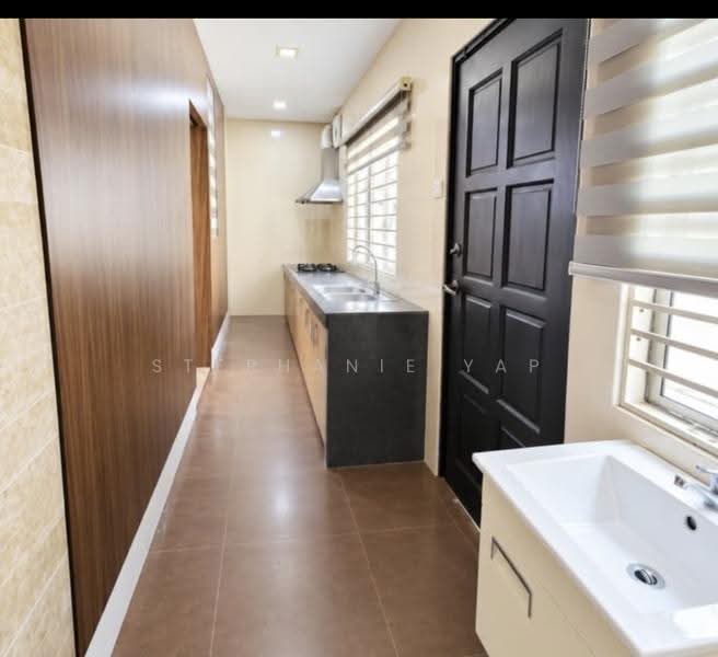 Terraced House for Sale in Kota Kemuning (Shah Alam) - Stephanie Yap - Kitchen - PropertyGuru.com.my