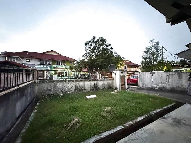 2-storey Terraced House for Sale in Alam Suria (Puncak Alam) - Nazrin Hakimin - Exterior - PropertyGuru.com.my