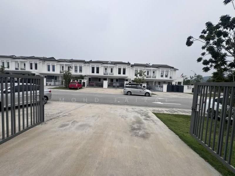 Rumah Teres 2-Tingkat untuk Disewa di Bandar Baru Bangi (Selangor) - Mohd Faizal - Exterior - PropertyGuru.com.my
