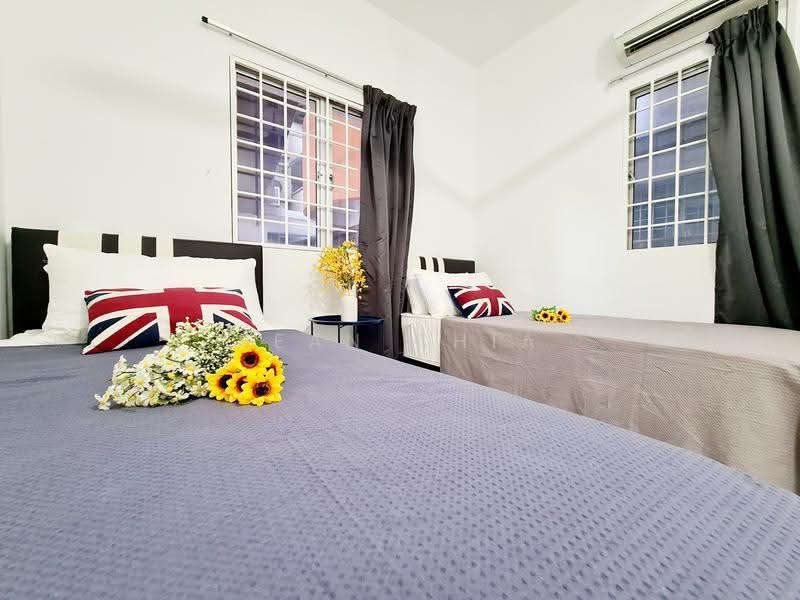 Condominium for Sale at Endah Regal Condominium - Sean Chia - Bedroom - PropertyGuru.com.my