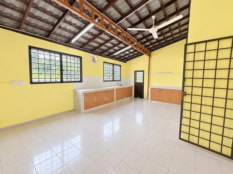 Rumah Teres 2-Tingkat untuk Dijual di Taman Putra Perdana (Puchong) - Igen Mak - Kitchen - PropertyGuru.com.my
