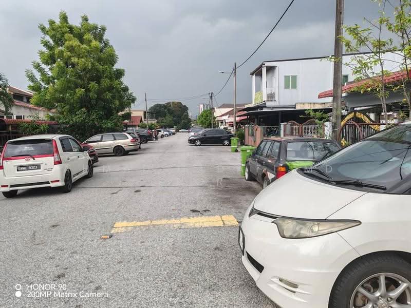 Rumah Teres 1-Tingkat untuk Dijual di Taman Melewar (Gombak) - Ahmad Gadafi Md Nor - PropertyGuru.com.my