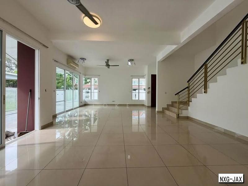 Semi-Detached House for Sale in Setia Damai (Setia Alam) - Loke . - Living Room - PropertyGuru.com.my