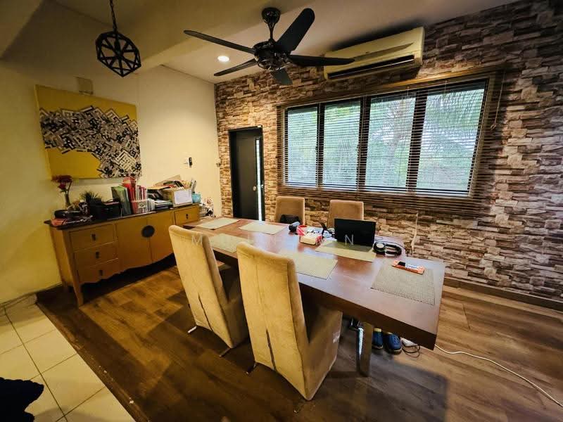Rumah Teres 2-Tingkat untuk Dijual di Shah Alam (Selangor) - Muin Mn - Dining Room - PropertyGuru.com.my