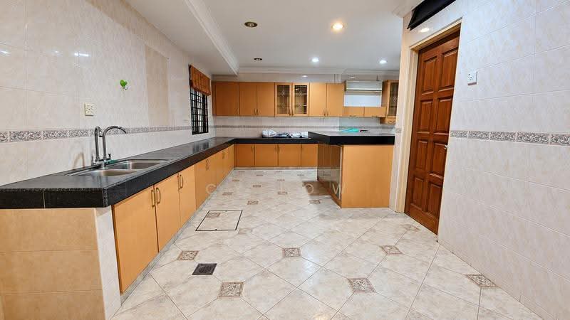 Rumah Berkembar untuk Dijual di Taman Desa (Kuala Lumpur) - CY Low - Kitchen - PropertyGuru.com.my