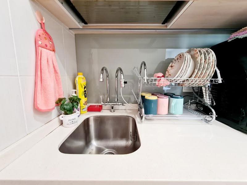 Service Residence for Sale at VIM 3 @ Desa Park North - Sean Chia - Kitchen - PropertyGuru.com.my