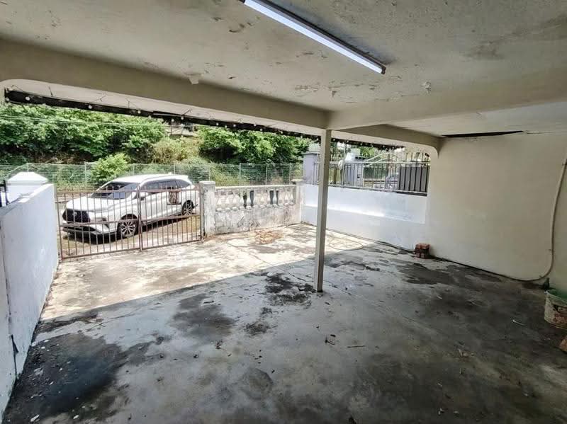 1-storey Terraced House for Sale in Taman Johor Jaya (Johor Bahru) - Crystal Tan - Exterior - PropertyGuru.com.my