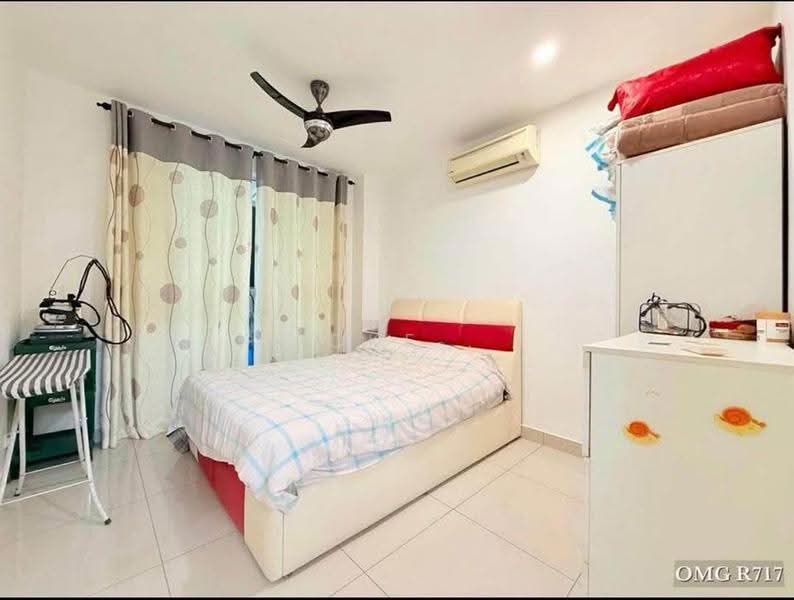 Semi-Detached House for Sale in Setia Damai (Setia Alam) - Loke . - Bedroom - PropertyGuru.com.my