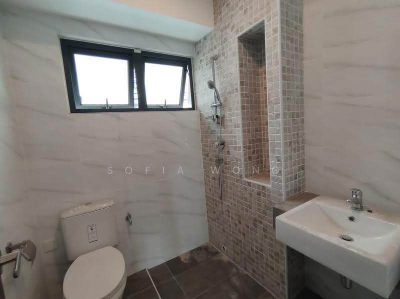 Rumah Teres 2.5-Tingkat untuk Disewa di TAMAN PUCHONG UTAMA (Puchong) - Sofia Wong - Bathroom - PropertyGuru.com.my