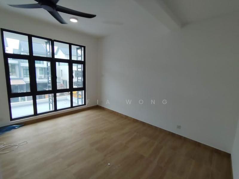 Rumah Teres 2.5-Tingkat untuk Disewa di TAMAN PUCHONG UTAMA (Puchong) - Sofia Wong - Living Room - PropertyGuru.com.my