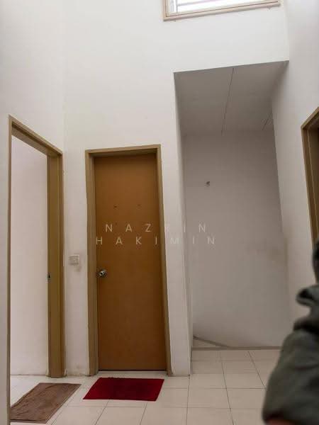 2-storey Terraced House for Sale in Setia Alam (Selangor) - Nazrin Hakimin - Entrance - PropertyGuru.com.my