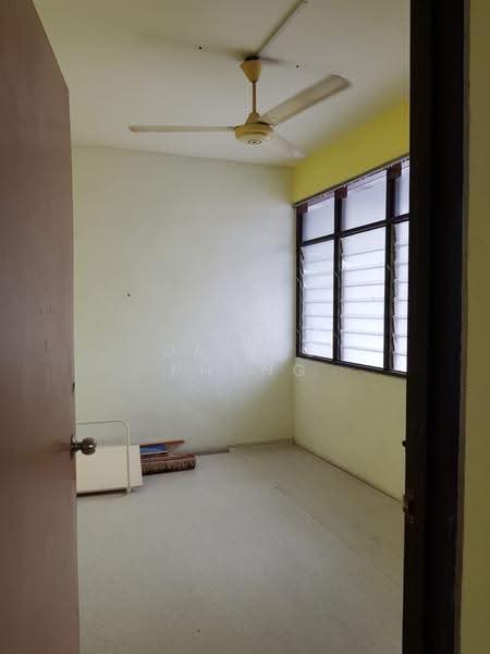 Flat for Sale at Taman Jubilee Phase 2 - Daniel Phang - Interior - PropertyGuru.com.my
